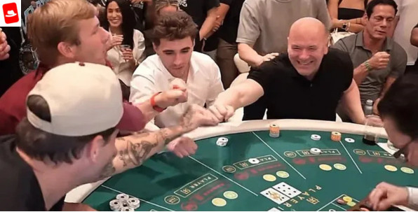 Dana White envisage un spécial Netflix en misant 1$ million par main au baccarat
